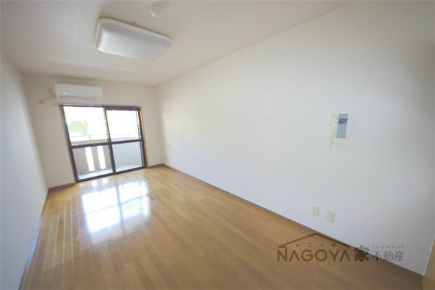 シティライフ池下 リビング