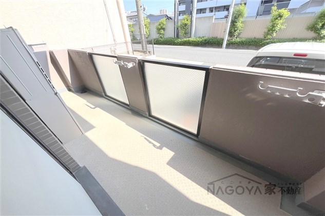 ラシエールR&amp;amp;I ベランダ