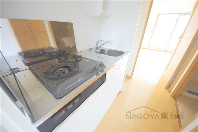 レジデンス金山スクエア キッチン