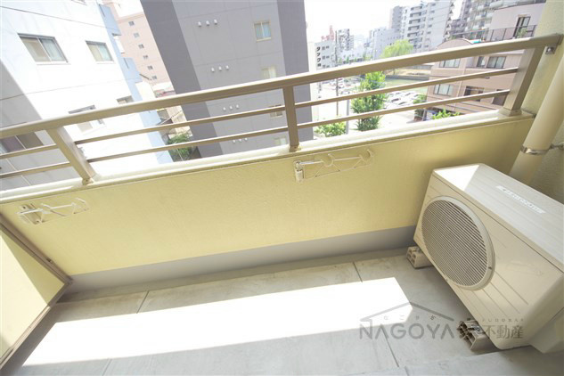 レジデンス金山スクエア ベランダ