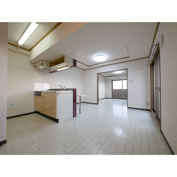 サン・ミズホビル リビング