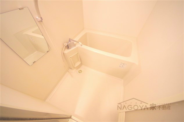 ニーズメゾン新栄 風呂画像