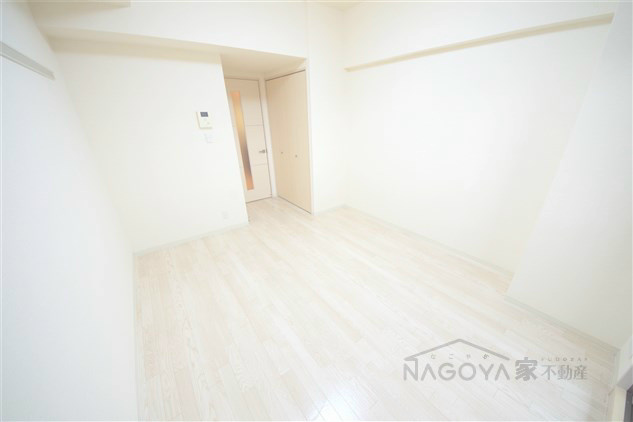 ニーズメゾン新栄 ベッドルーム