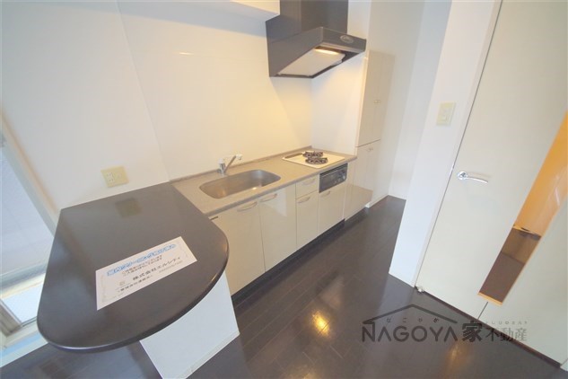 フォレシティ新栄 キッチン