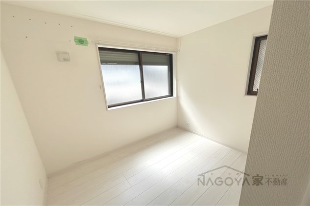 リーブルファイン芳野1号棟 ベッドルーム