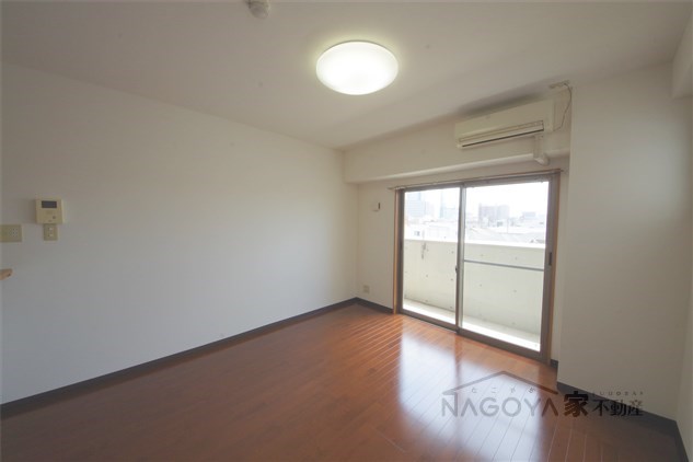 ラ・ミューズ1101 リビング