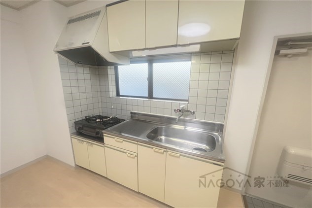 ヴィラ南山 キッチン