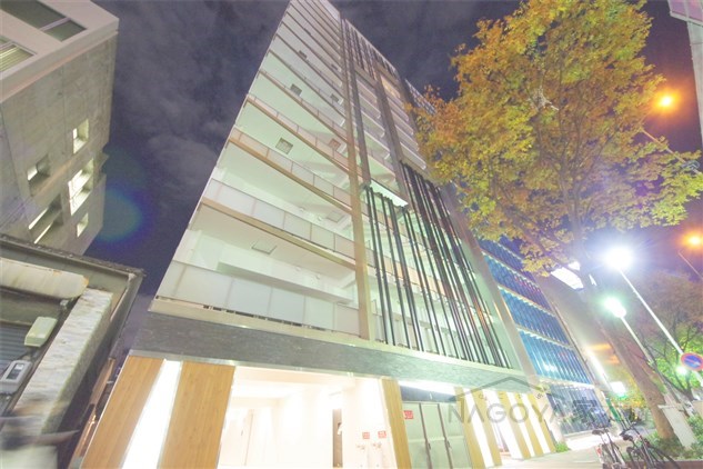 ファーストレジデンス栄 外観