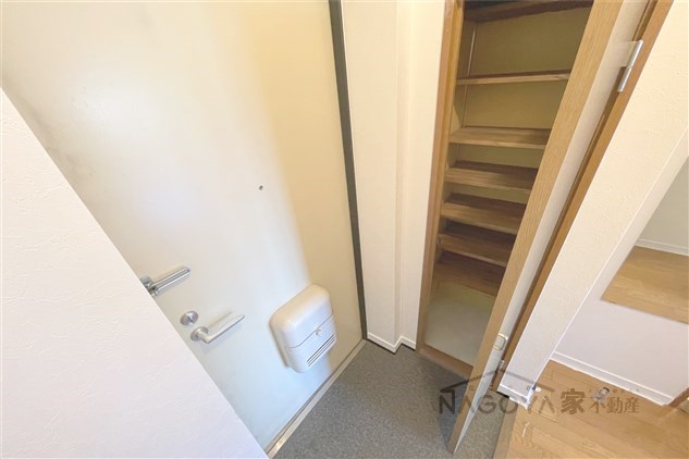 コアプリシード 玄関