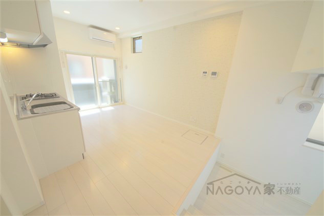 グランツ広路通 リビング