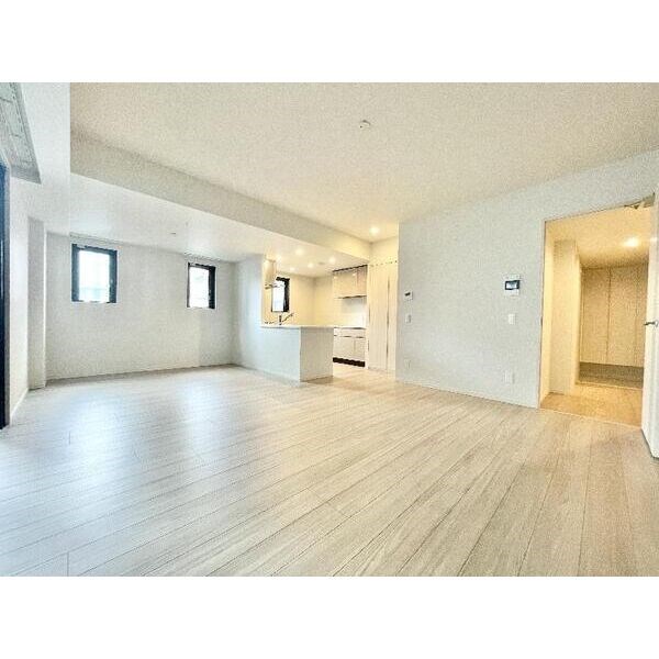 タワー・ザ・ファースト名古屋栄 リビング