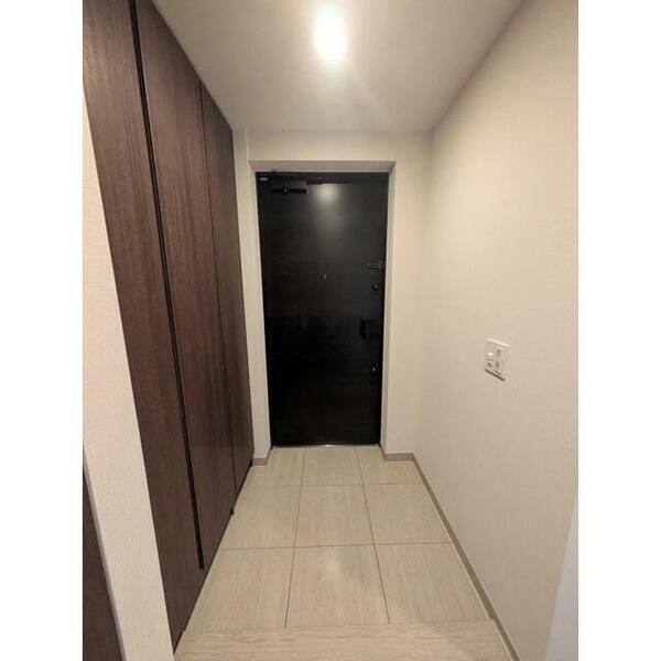 プラウド高岳カームコート 玄関