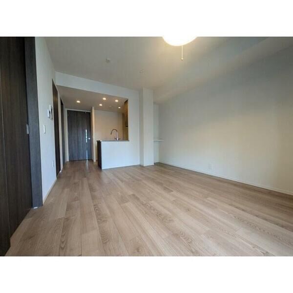 プラウド高岳カームコート リビング