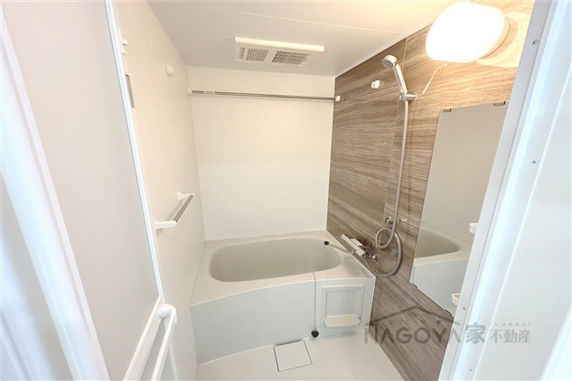 axis　sakura 風呂画像