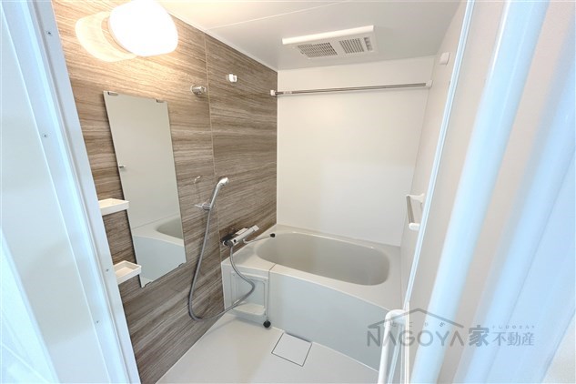 axis　sakura 風呂画像