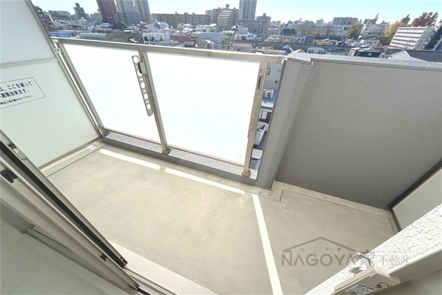 axis　sakura ベランダ