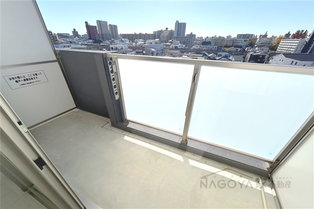 axis　sakura ベランダ