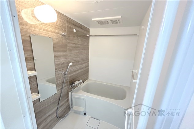 axis　sakura 風呂画像