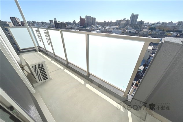 axis　sakura ベランダ