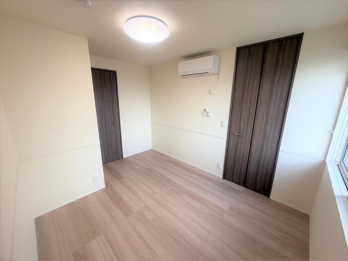 アン・ジュール中郷 その他17