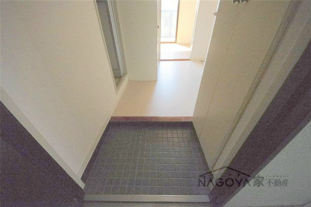 びいⅠ千種 玄関