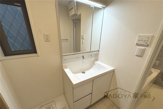 プログレス本郷B その他1