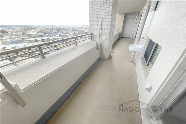 モアグレース八勝通premix ベランダ