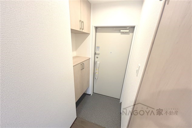 ブルームひまわり 玄関