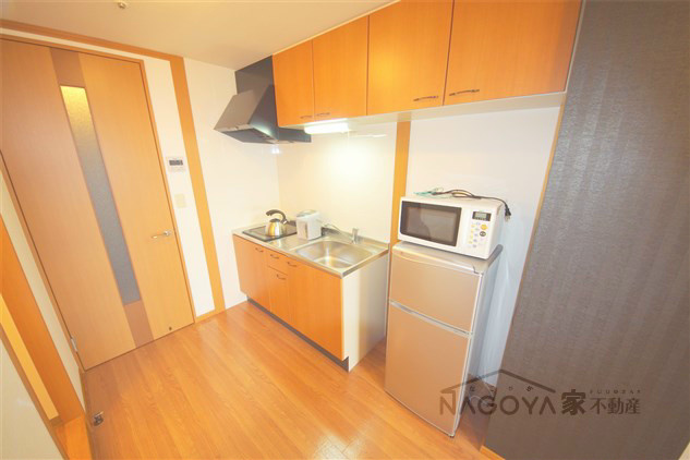 リバパレス鶴舞 リビング