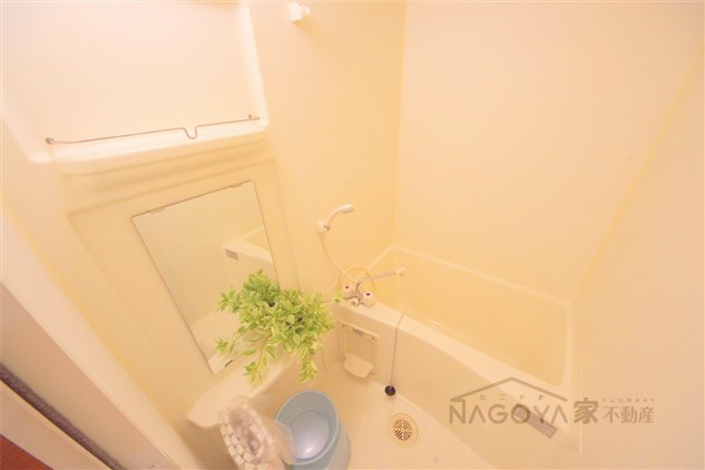 リバパレス鶴舞 風呂画像