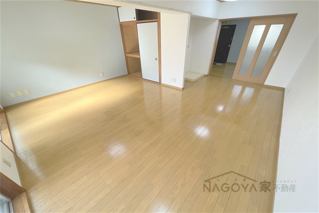 サンマンション本山 リビング