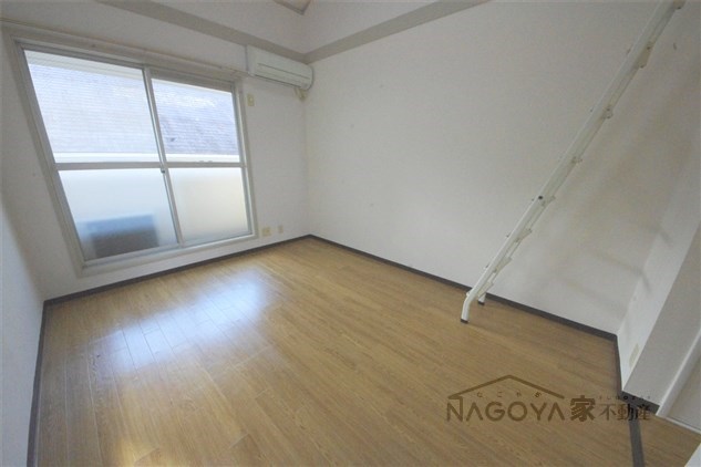 ラ・フォーレ駒方B棟 リビング