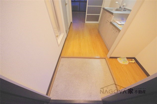 コーポ・エイト 玄関