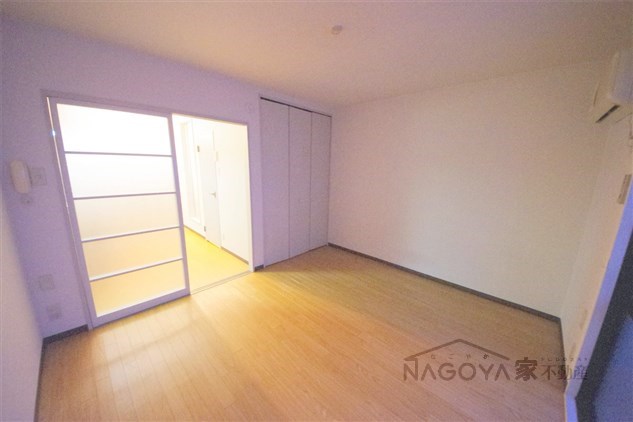 コーポ・エイト ベッドルーム