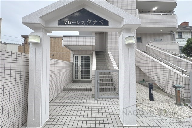 フローレスタナベ その他外観2