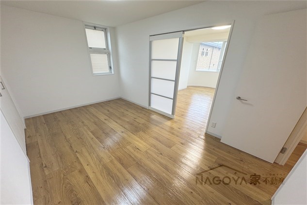 フローレスタナベ その他9