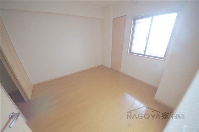 メゾン・グランドゥール ベッドルーム