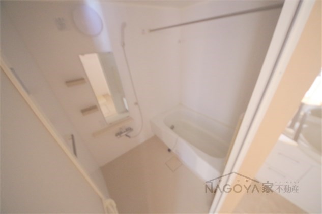 メゾン・グランドゥール 風呂画像