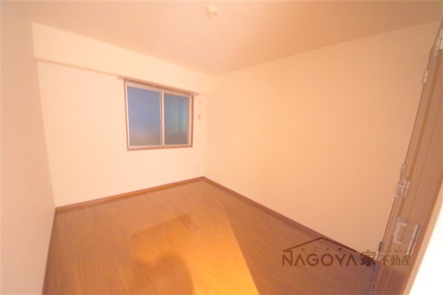 アイユー八事 ベッドルーム