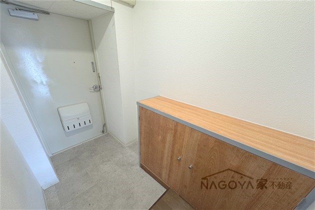 シャトー樹里 玄関