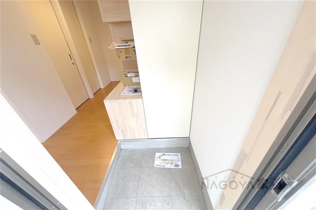 ユニキューブ希望ヶ丘 玄関