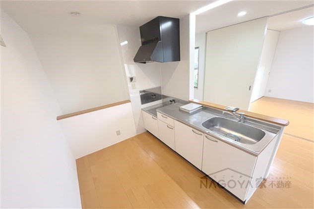 ユニキューブ希望ヶ丘 キッチン