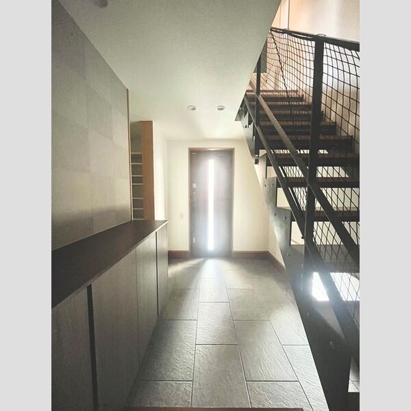 桐林町2丁目戸建 玄関