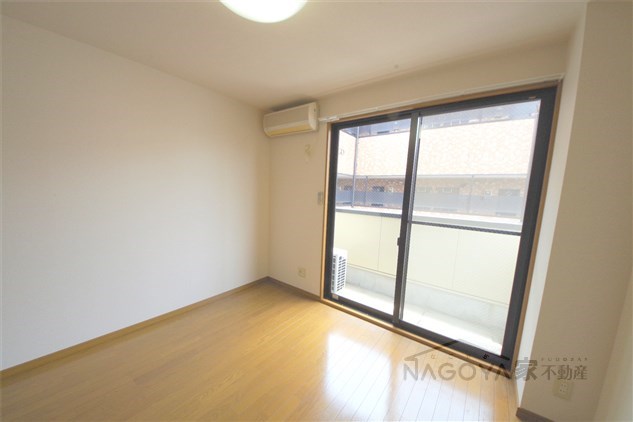 アンプルールフェールVert リビング