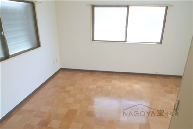 コンフォール池下 リビング