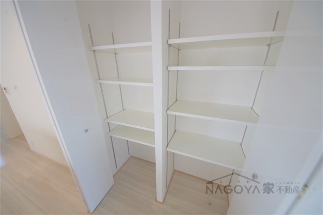 センチュリースクエア千種 収納