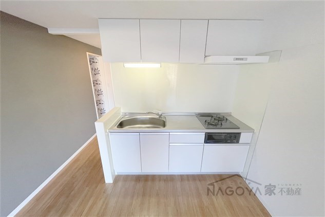 三秀レジデンス キッチン