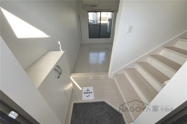 グレーシア 玄関