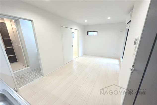 Cherim本陣十王町South リビング