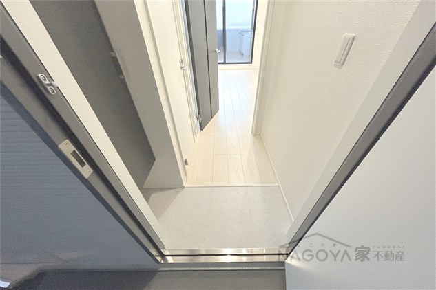 Cherim本陣十王町South 玄関